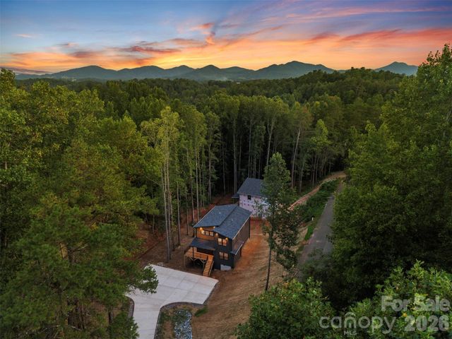 129 Quiet Woods Drive, Leicester, NC 28748