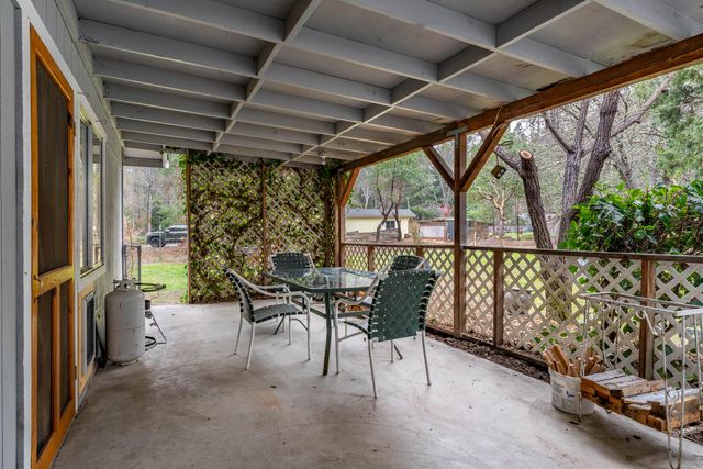 234 Penny Lane, Grants Pass, OR 97527