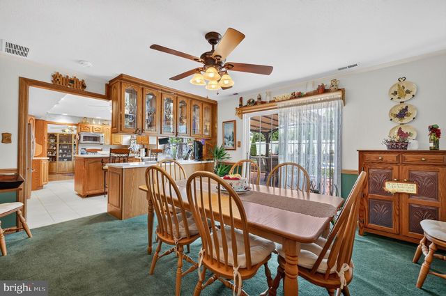 1 QUAY CIR, Sewell, NJ 08080