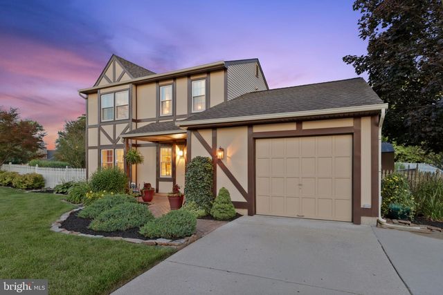 1 QUAY CIR, Sewell, NJ 08080