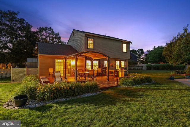 1 QUAY CIR, Sewell, NJ 08080