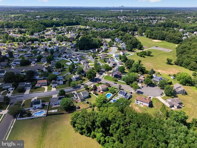 1 QUAY CIR, Sewell, NJ 08080