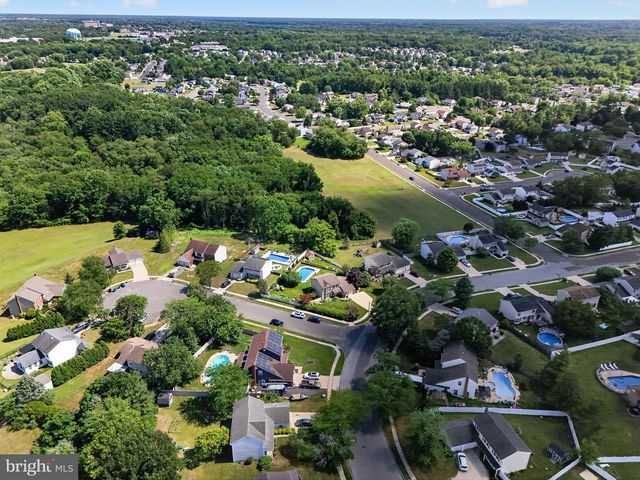 1 QUAY CIR, Sewell, NJ 08080