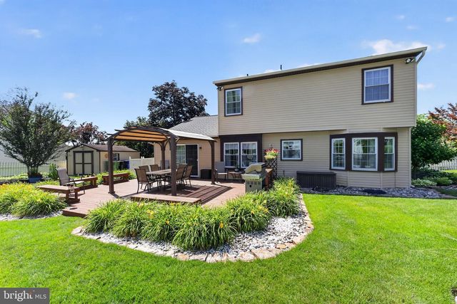 1 QUAY CIR, Sewell, NJ 08080
