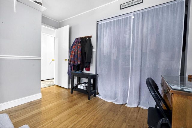 1128 E LAYTON AVENUE, Appleton, WI 54915