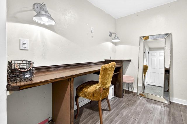 1128 E LAYTON AVENUE, Appleton, WI 54915