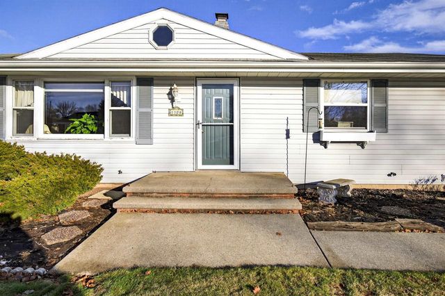 1128 E LAYTON AVENUE, Appleton, WI 54915