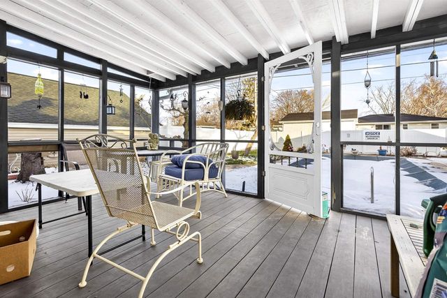 1128 E LAYTON AVENUE, Appleton, WI 54915