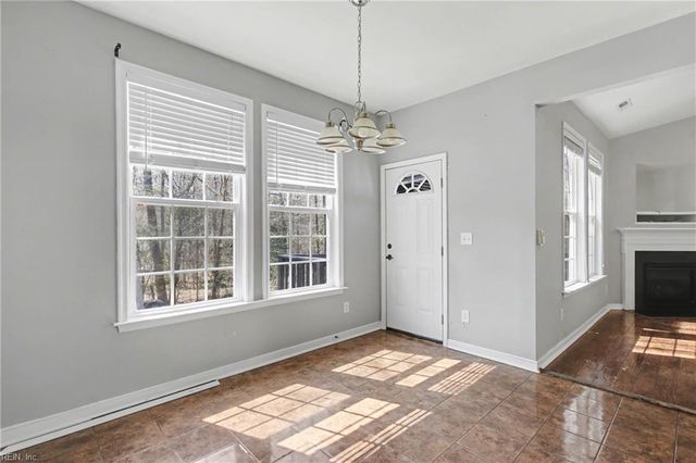 611 Queensbury LN, Williamsburg, VA 23185