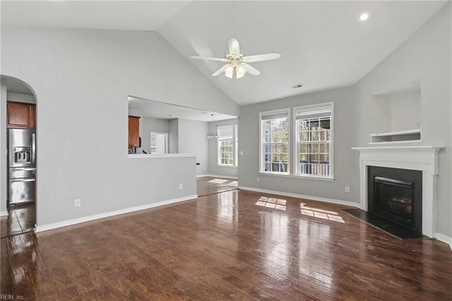 611 Queensbury LN, Williamsburg, VA 23185