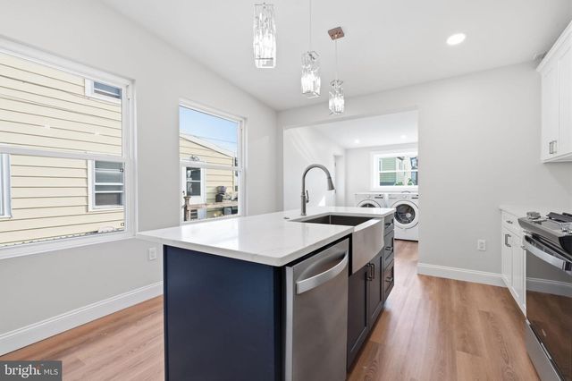 426 LOGAN ST, Bristol, PA 19007