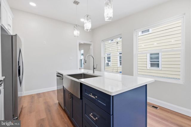 426 LOGAN ST, Bristol, PA 19007