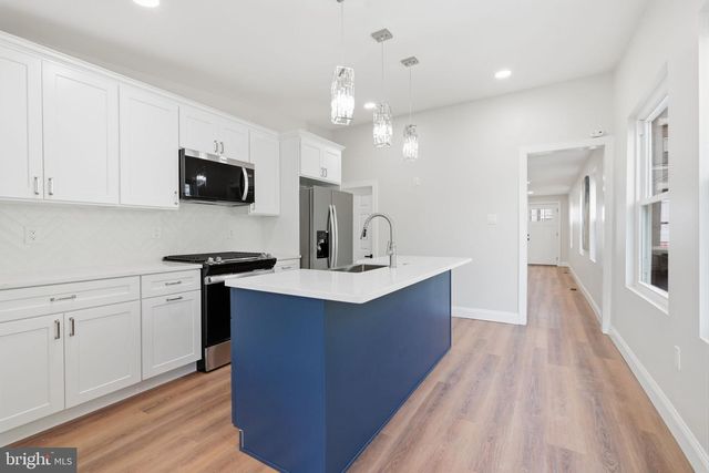 426 LOGAN ST, Bristol, PA 19007