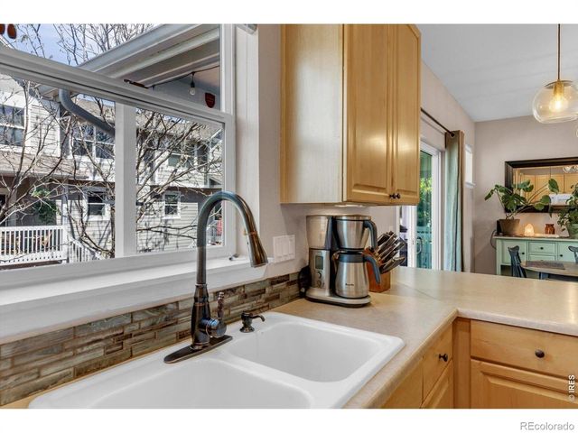 2276 Watersong Circle, Longmont, CO 80504