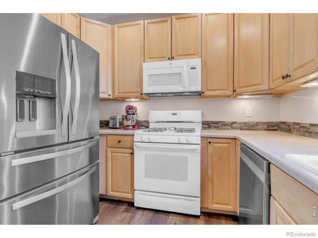 2276 Watersong Circle, Longmont, CO 80504