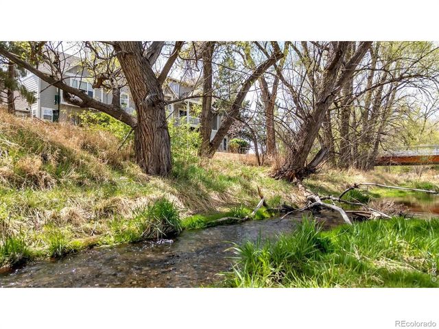 2276 Watersong Circle, Longmont, CO 80504