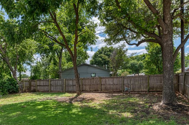 500 Dover Drive, Richardson, TX 75080