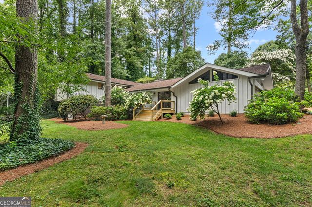 5363 Rosser Road, Smoke Rise, GA 30087
