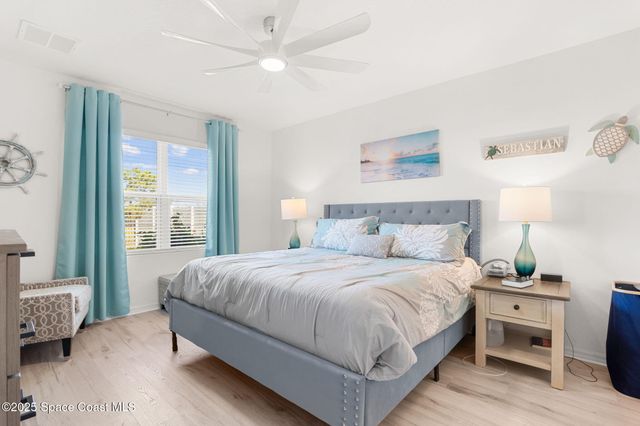 2083 Farmhouse Road SE, Palm Bay, FL 32909