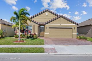 2083 Farmhouse Road SE, Palm Bay, FL 32909