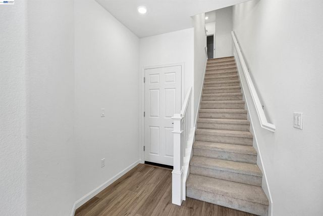 3832 Norbridge Ave, Castro Valley, CA 94546