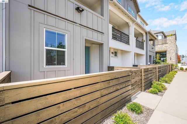 3832 Norbridge Ave, Castro Valley, CA 94546