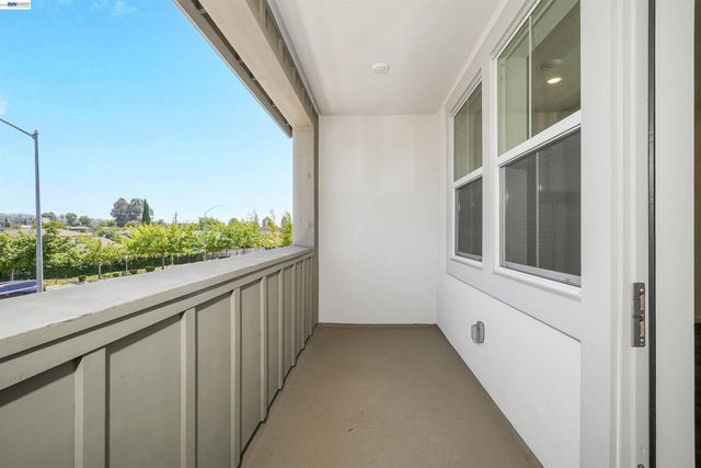 3832 Norbridge Ave, Castro Valley, CA 94546
