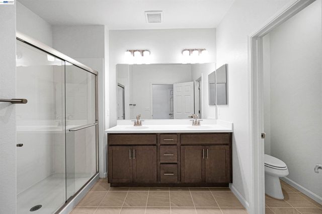 3832 Norbridge Ave, Castro Valley, CA 94546