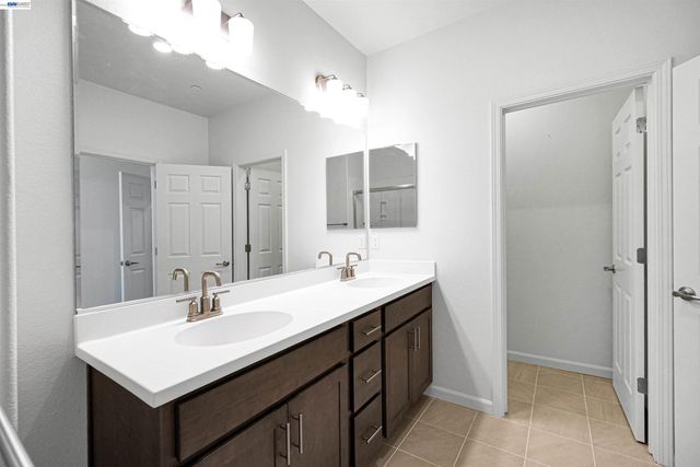 3832 Norbridge Ave, Castro Valley, CA 94546