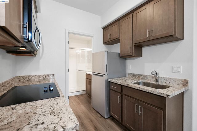3832 Norbridge Ave, Castro Valley, CA 94546