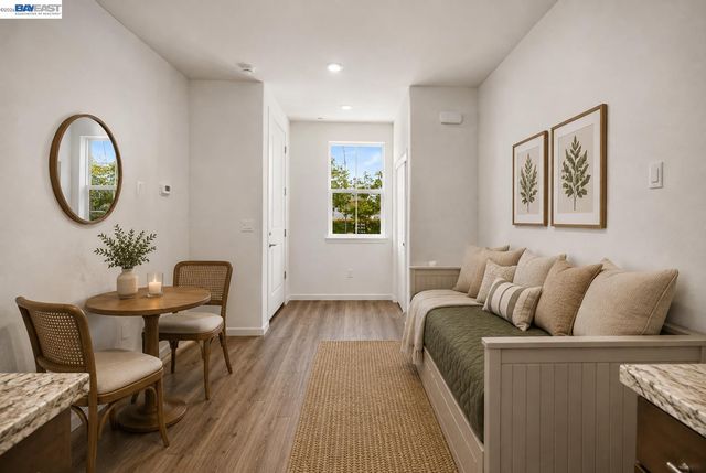 3832 Norbridge Ave, Castro Valley, CA 94546