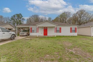 604 Meadow Ln, Paragould, AR 72450