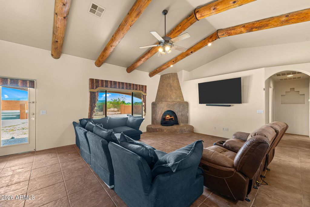 35425 S ANTELOPE CREEK Road, Wickenburg, AZ 85390 — photo 3