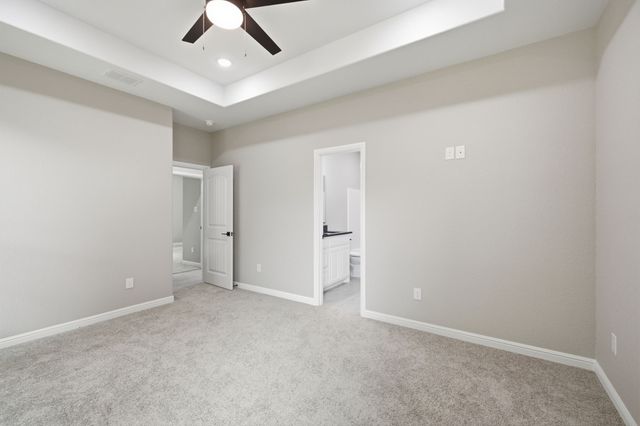 304 Evans Street, Cleburne, TX 76031