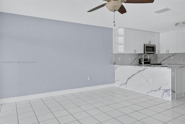 17172 SW 139th Place, Miami, FL 33177