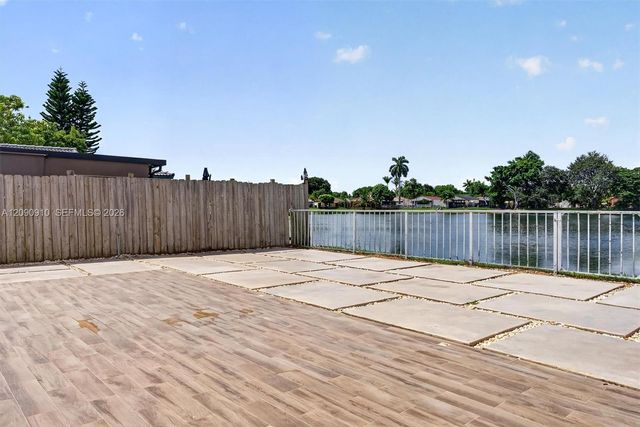 17172 SW 139th Place, Miami, FL 33177