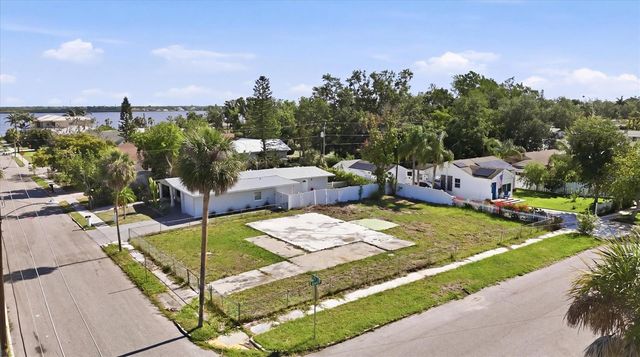 101 20TH STREET NE, Bradenton, FL 34208