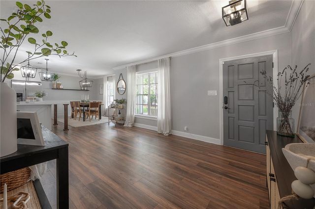 608 SUNSET LANE, Lutz, FL 33549
