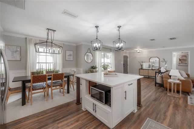 608 SUNSET LANE, Lutz, FL 33549