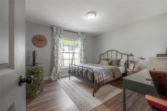 608 SUNSET LANE, Lutz, FL 33549