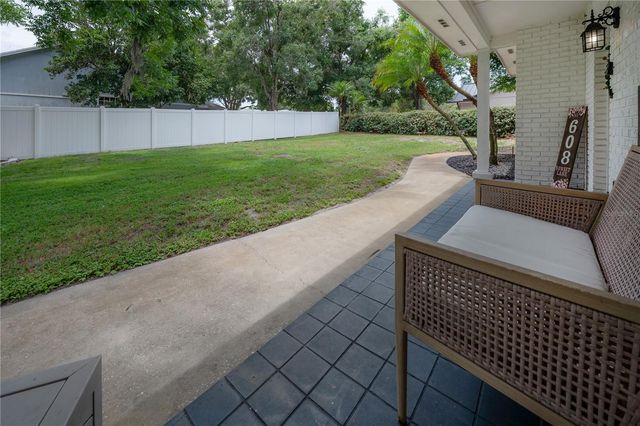 608 SUNSET LANE, Lutz, FL 33549