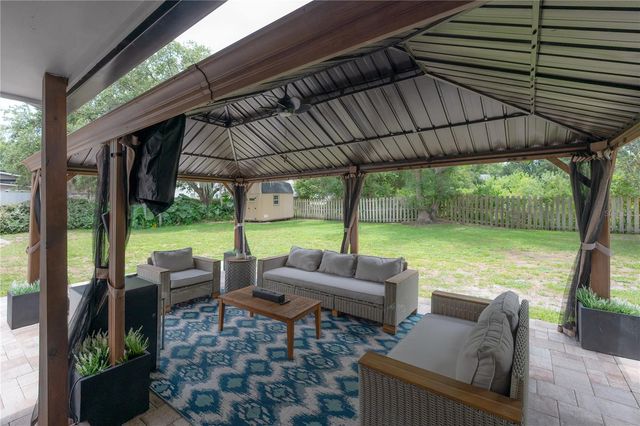 608 SUNSET LANE, Lutz, FL 33549