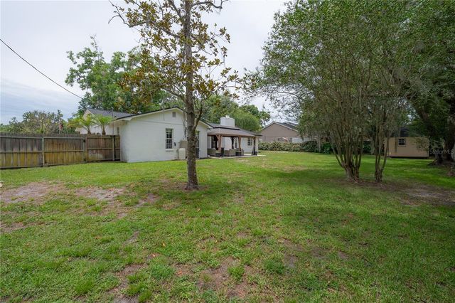 608 SUNSET LANE, Lutz, FL 33549