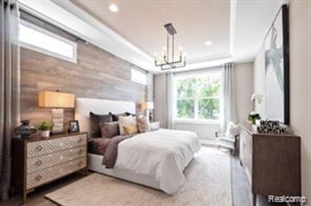 7635 Larchwood Drive, West Bloomfield, MI 48322