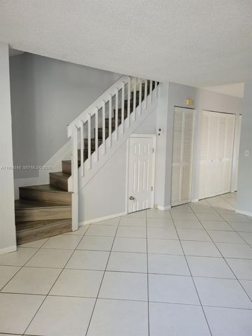 9787 Riverside Dr 62-4, Coral Springs, FL 33071