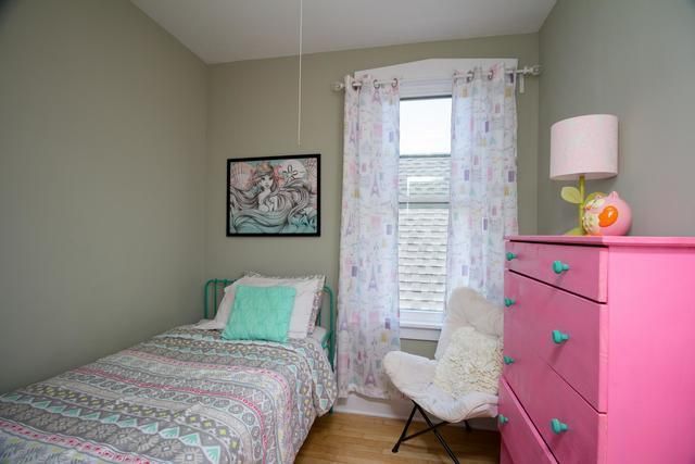 5450 W Drummond Place, Chicago, IL 60639