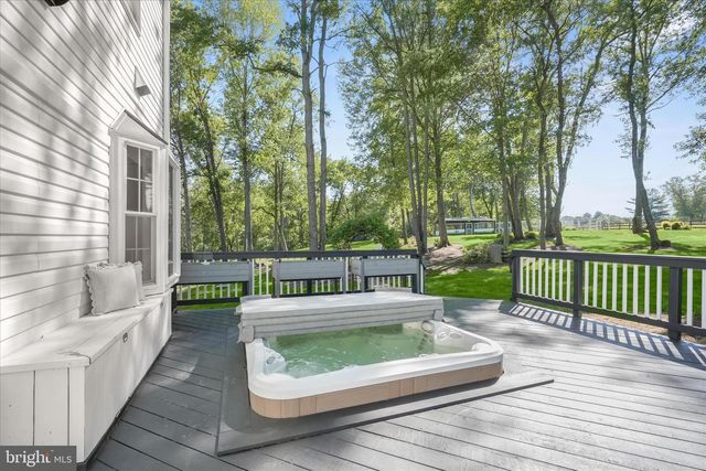 20295 SOMMERSET CT, Purcellville, VA 20132