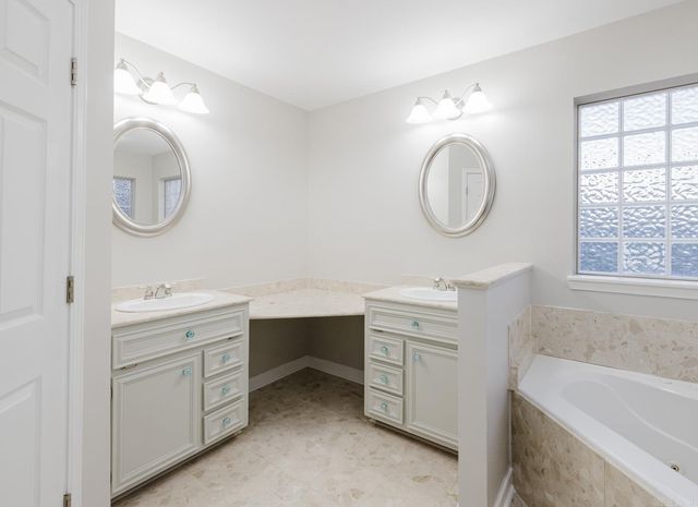 3113 Longmeadow Dr, Bryant, AR 72022