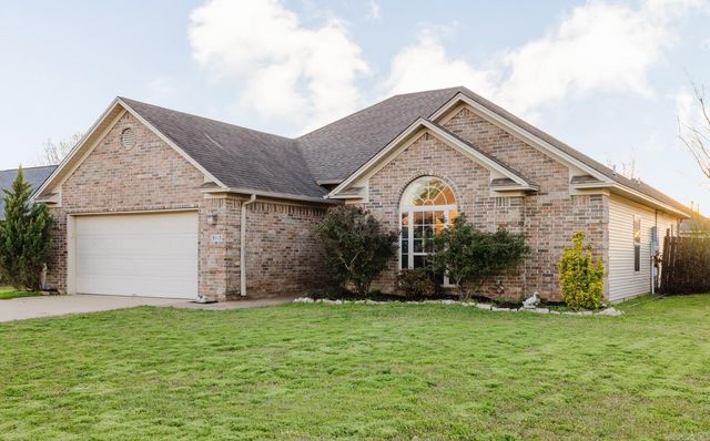 3113 Longmeadow Dr, Bryant, AR 72022