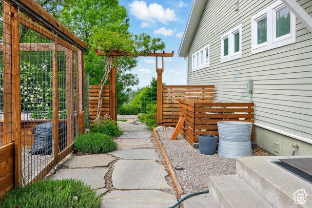 191 S 300 E, Providence, UT 84332